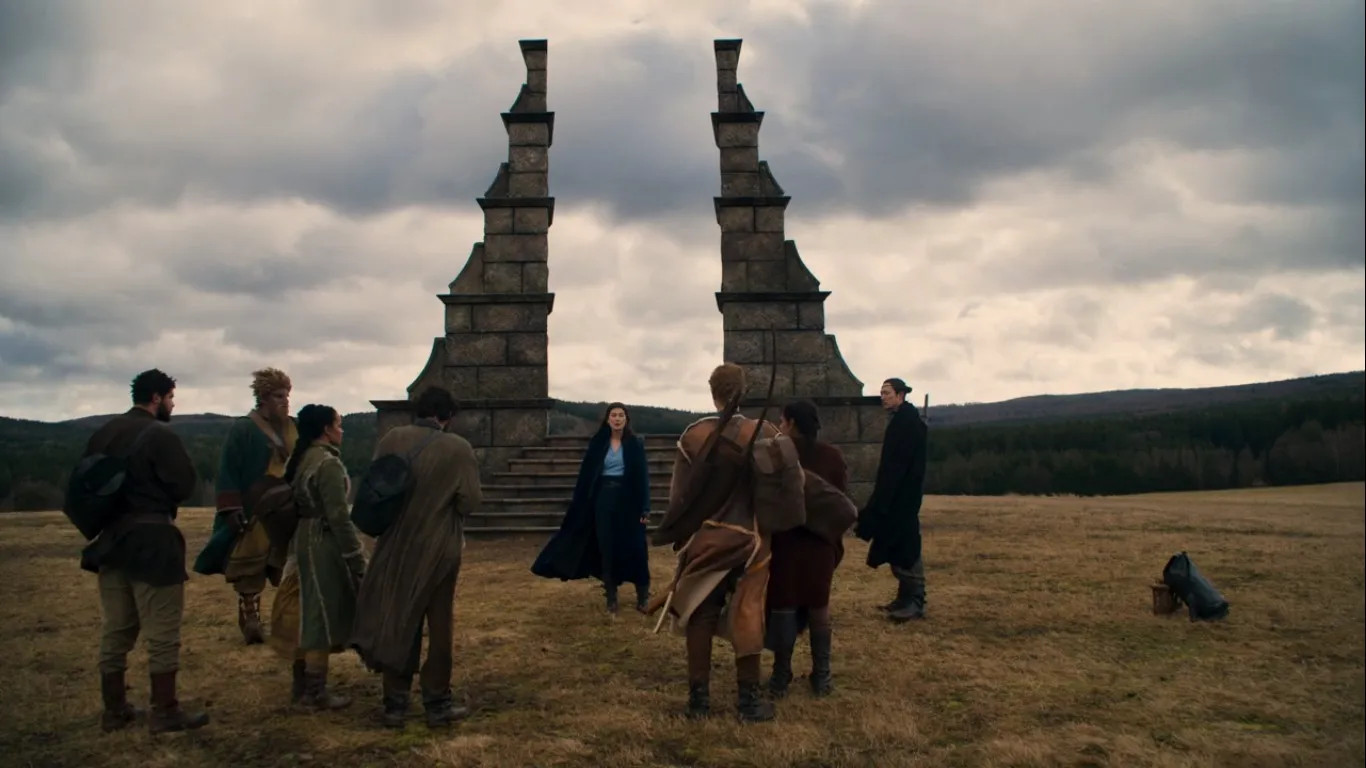 Moiraine, Rand, and others prepare to enter the Ways in The Wheel of Time, produced by Sony Television Pictures and Amazon MGM Studios.