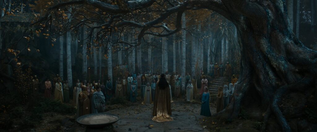 Gil-galad sings a lament to the Eldalië as they prepare to leave Middle-earth
