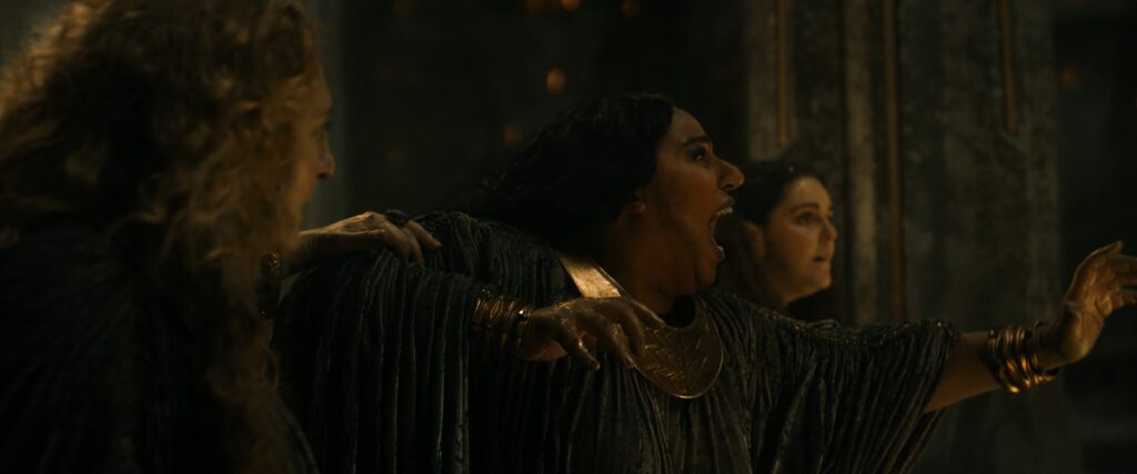 Disa and the stone-singers are horrified to realize they can no longer resonate with the mountain